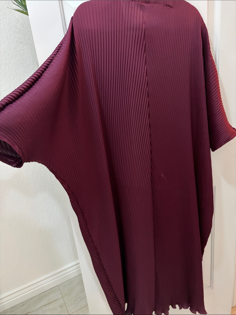 Open Pleated Abaya Dress in Deep Plum - Picture 2 of 7